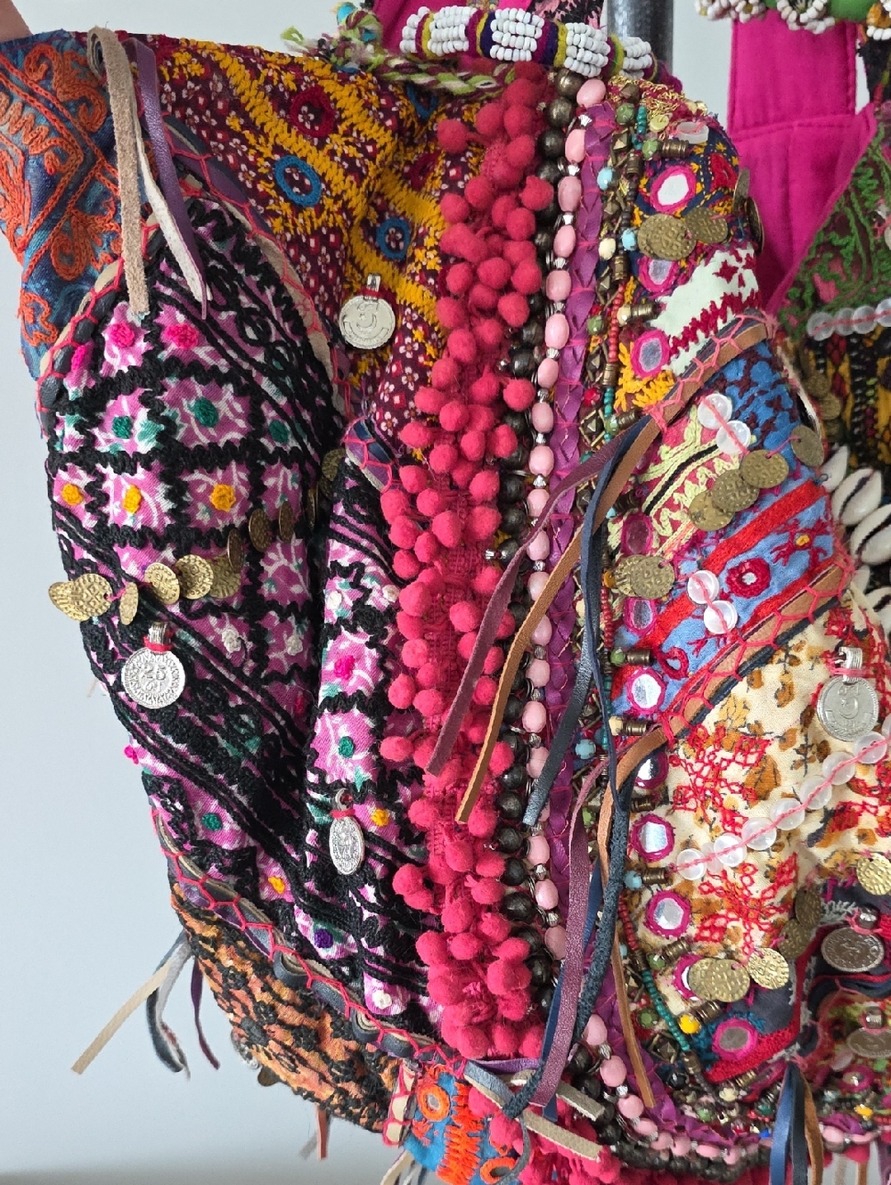 Boho Bold Embroidered Shoulder Tote Bag - Picture 2 of 16